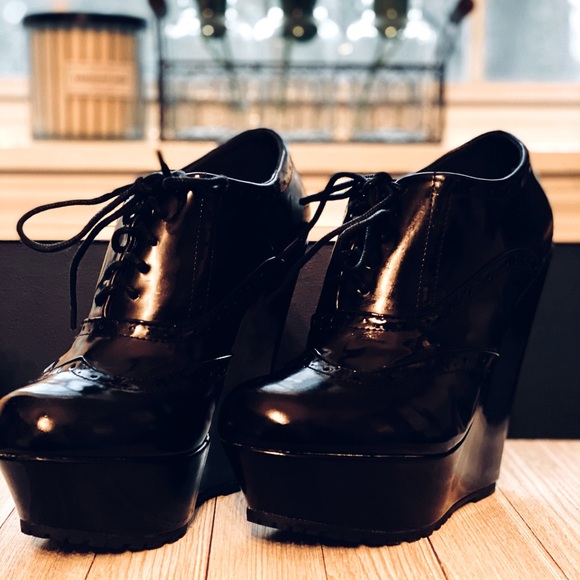 BELLADONNA | PINUP OXFORD WEDGE PLATFORM BOOTIES - Picture 4 of 9